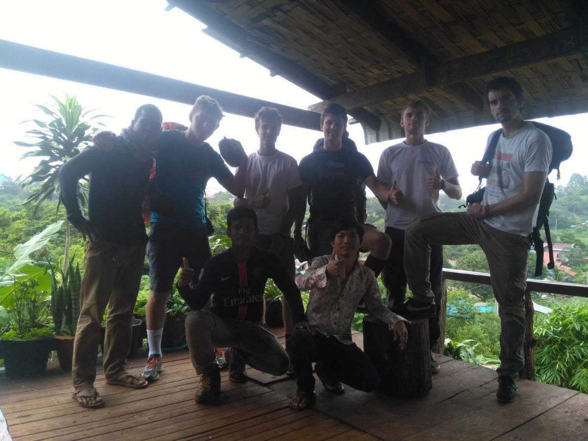 Happy Bungalow & Trekking Banlung Eksteriør bilde